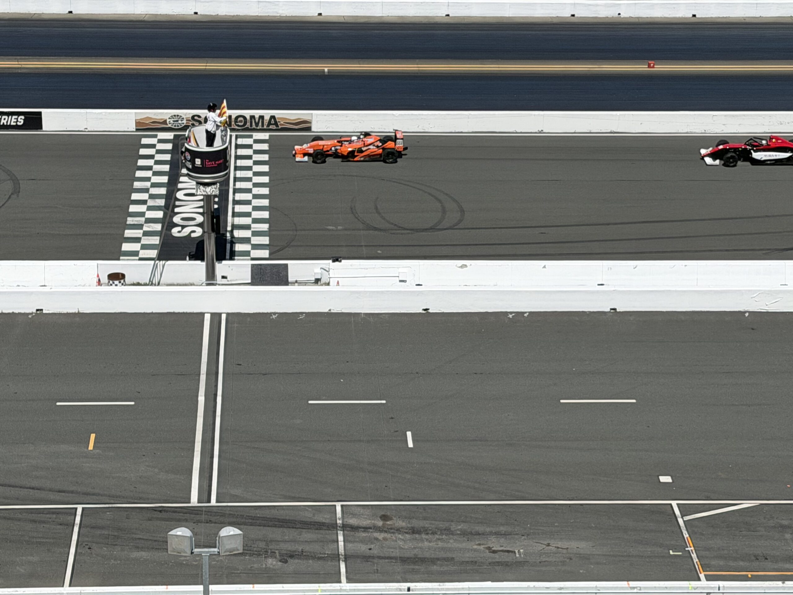 F4 on race track